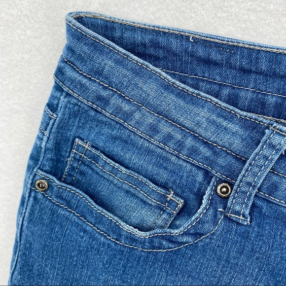 VGS Jeans Distressed Raw Hems Skinny Jean - Picture 6 of 16